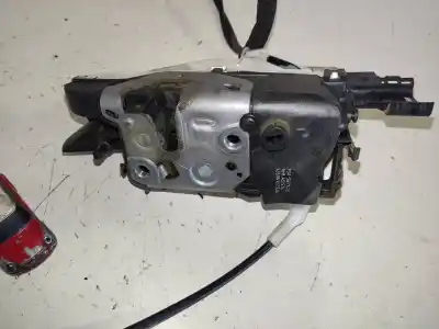 Second-hand car spare part left front door lock for peugeot 308 confort oem iam references 567148