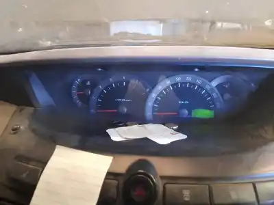 Автозапчастина б/у панель інструментів для ssangyong rodius xdi посилання на oem iam 8020021100 dg29 11000918400s