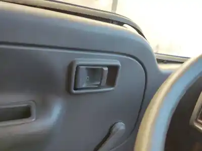 Second-hand car spare part interior left front handle for nissan cabstar e cabina simple cabina individual oem iam references   