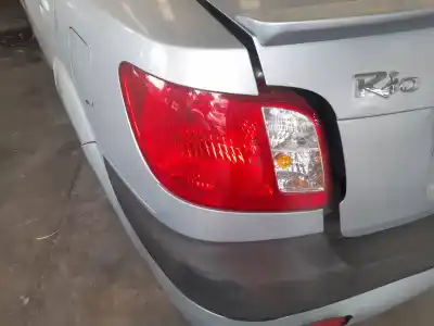 Second-hand car spare part left tailgate light for kia rio 1.5 crdi oem iam references 3231920laq  02958354