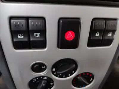 Pezzo di ricambio per auto di seconda mano avvertimento per dacia logan ambiance riferimenti oem iam   