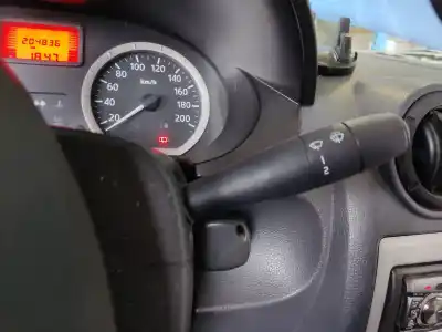 Pezzo di ricambio per auto di seconda mano comando pulito per dacia logan ambiance riferimenti oem iam 8200213173  