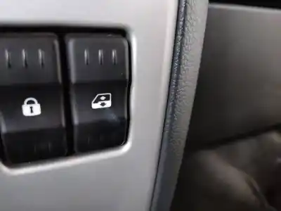 Second-hand car spare part right front power window switch for dacia logan ambiance oem iam references   