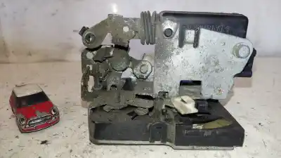 Автозапчастина б/у замок заднього правого дверя для dacia logan ambiance посилання на oem iam   