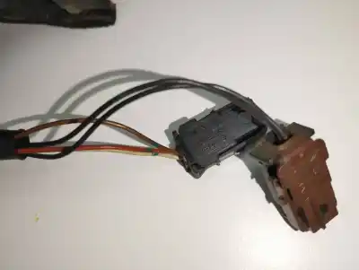 Peça sobressalente para automóvel em segunda mão espelho retrovisor esquerdo por citroen c3 pluriel 1.4 referências oem iam  2 clavijas 2 y 3 cables 