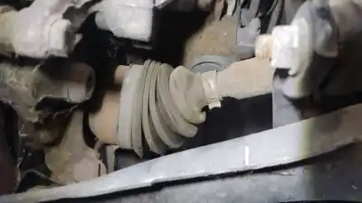 Peça sobressalente para automóvel em segunda mão transmissão dianteira direita por citroen c3 pluriel 1.4 referências oem iam 9640127680