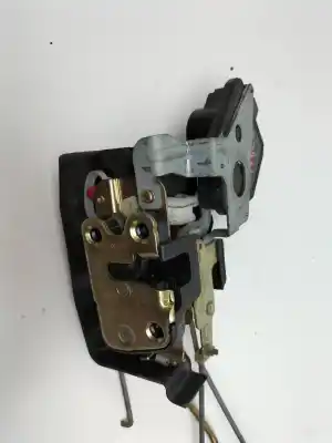 Peça sobressalente para automóvel em segunda mão fechadura da porta dianteira direita por kia rio ls berlina referências oem iam   