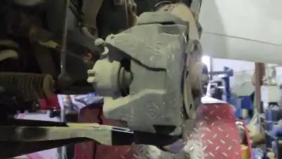 Second-hand car spare part front left brake caliper for dacia duster ambiance 4x4 oem iam references   