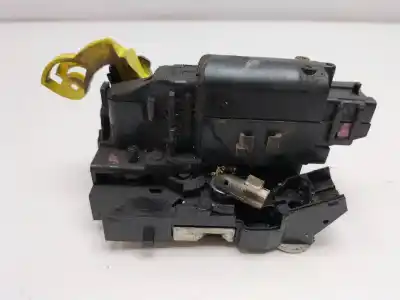 Second-hand car spare part rear right door lock for dacia duster ambiance 4x4 oem iam references  3314 