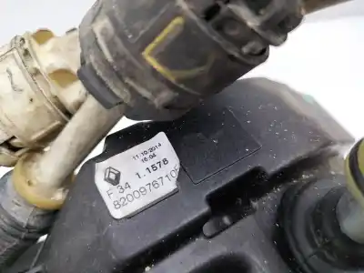 Pièce détachée automobile d'occasion levier pour dacia duster ambiance 4x4 références oem iam   