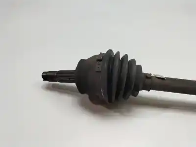 Peça sobressalente para automóvel em segunda mão transmissão dianteira esquerda por fiat doblo active referências oem iam   