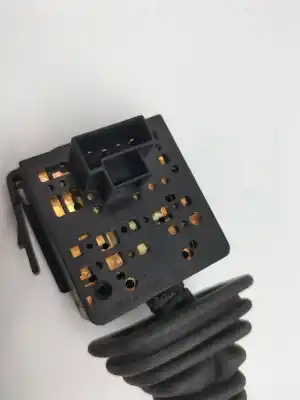 Pezzo di ricambio per auto di seconda mano comando pulito per opel combo familiar riferimenti oem iam   