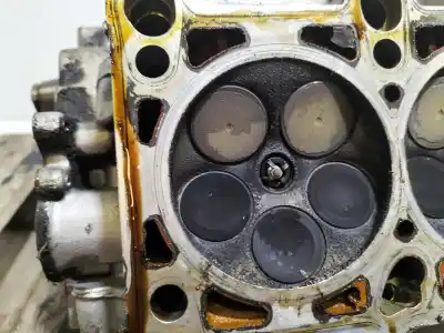 Gebrauchtes Autoersatzteil zylinderkopf des motors zum audi a4 avant (8e) 2.4 oem-iam-referenzen   