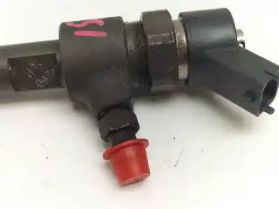 Second-hand car spare part injector for fiat stilo (192) 1.9 jtd / 1.9 jtd 115 active oem iam references 0445110068  0445110068