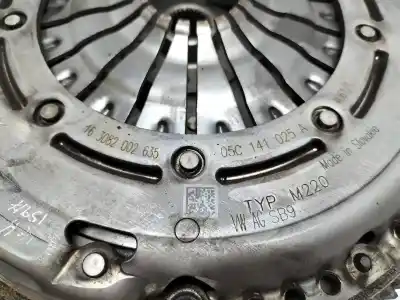 Автозапчастина б/у комплект зцеплення для seat arona xcellence edition посилання на oem iam 05c141025a  