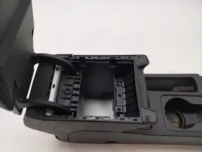 Pezzo di ricambio per auto di seconda mano bracciolo centrale per seat leon st (5f8) reference ecomotive riferimenti oem iam   