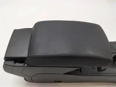 Pezzo di ricambio per auto di seconda mano bracciolo centrale per seat leon st (5f8) reference ecomotive riferimenti oem iam   