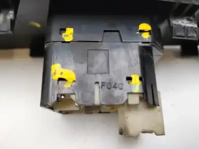 Second-hand car spare part left front power window switch for chevrolet matiz s oem iam references  96563826 f04c