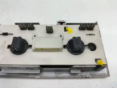 Pezzo di ricambio per auto di seconda mano luce interna per bmw serie 7 (e65/e66) 730d riferimenti oem iam 633183797019  