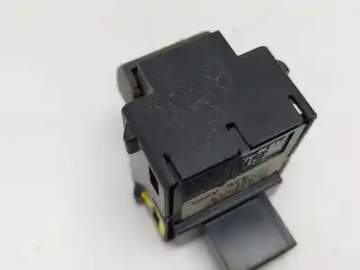 Second-hand car spare part rear left power window switch for bmw serie 7 (e65/e66) 730d oem iam references 8379597  