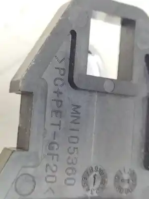 Автозапчастина б/у усередині передня права ручка для mitsubishi outlander (cw0) 2.0 di-d intense посилання на oem iam mn105360  