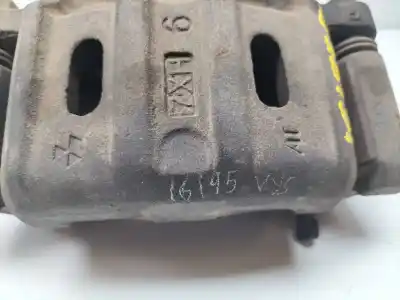 Автозапчастина б/у передній правий гальмівний супорт для mitsubishi outlander (cw0) 2.0 di-d intense посилання на oem iam  7xh 4304