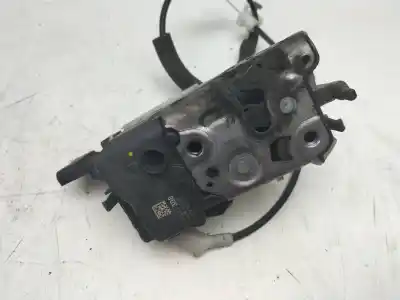 Peça sobressalente para automóvel em segunda mão fechadura da porta dianteira direita por citroen c3 business referências oem iam 732308