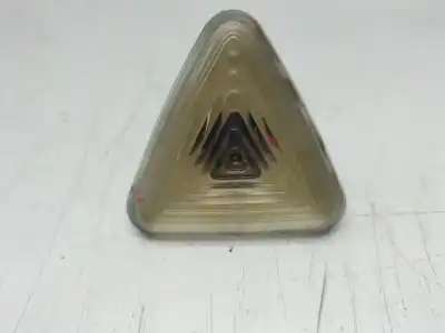 Автозапчасти б/у ЛЕВЫЙ БОКОВОЙ ФОНАРЬ за RENAULT KANGOO (F/KC0)  ссылки OEM IAM 8200439492  3202000478