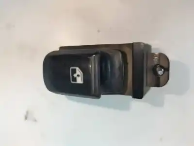 Peça sobressalente para automóvel em segunda mão botão / interruptor elevador vidro dianteiro direito por hyundai h1 kasten (flügeltüren h.) referências oem iam 202005491