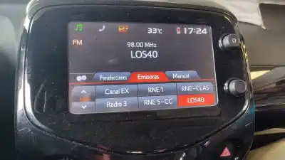 Pièce détachée automobile d'occasion SYSTÈME AUDIO / RADIOCD pour TOYOTA AYGO  Références OEM IAM 861400H010  
