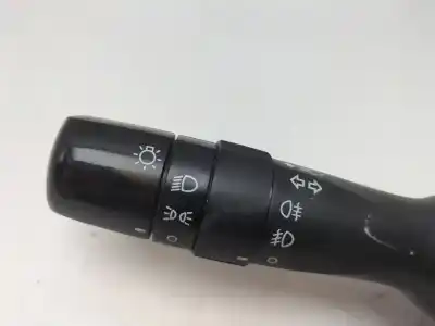 Second-hand car spare part indicator switch for toyota aygo x-play oem iam references 17j085  