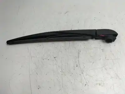 Second-hand car spare part rear windshield wiper arm for toyota aygo x-play oem iam references 0696m3