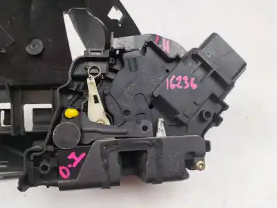 Second-hand car spare part left front door lock for ford focus lim. (cb4) trend oem iam references 3m5ar21813er  