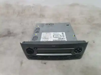 Peça sobressalente para automóvel em segunda mão SISTEMA DE ÁUDIO / RÁDIO CD por FIAT PUNTO (EVO) (199)  Referências OEM IAM 7354918870 F199 SM2 MP3 7354918870
