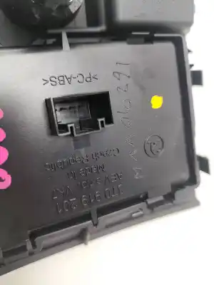 Second-hand car spare part multifunction display for skoda suberb (3t4) ambition oem iam references 3t0919201  