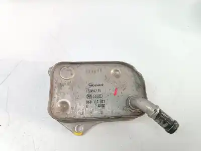 Автозапчасти б/у ОХЛАДИТЕЛЬ МОТОРНОГО МАСЛА за AUDI A4 AVANT (8E)  ссылки OEM IAM 172494715 06B117021 172494715