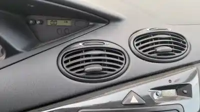 Recambio de automóvil de segunda mano de PANTALLA MULTIFUNCION para FORD FOCUS I TURNIER (DNW)  referencias OEM IAM   