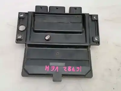 Second-hand car spare part ecu engine control for renault clio iii confort dynamique oem iam references 8200399038 8200513163 8200399038