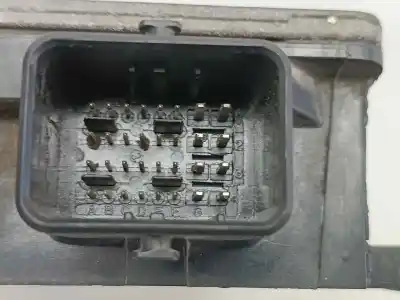 Second-hand car spare part ecu engine control for renault clio iii confort dynamique oem iam references 8200399038 8200513163 8200399038