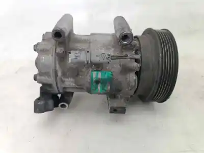 Peça sobressalente para automóvel em segunda mão compressor de ar condicionado a/a a/c por renault clio iii confort dynamique referências oem iam 8200365787