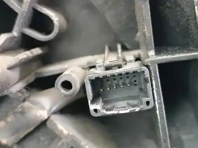 Peça sobressalente para automóvel em segunda mão espelho retrovisor esquerdo por renault clio iii confort dynamique referências oem iam 12443060  12443060