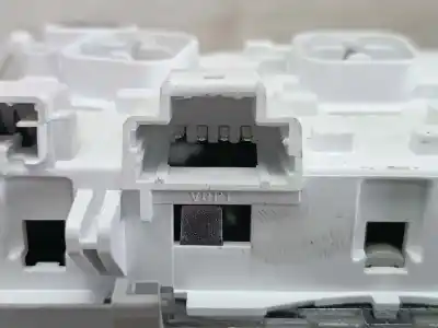 Second-hand car spare part interior light for citroen c4 cactus feel oem iam references   