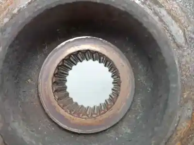 Second-hand car spare part front left knuckle for renault clio iii pack authentique oem iam references 1846305  1846305