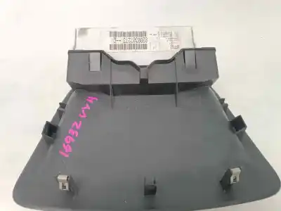 Second-hand car spare part multifunction display for renault clio iii pack authentique oem iam references 8200307273  8200307273