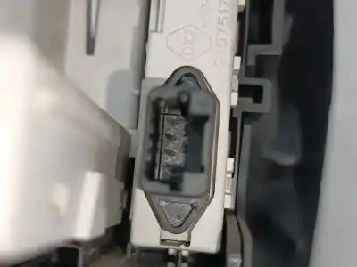 Second-hand car spare part multifunction display for renault clio iii pack authentique oem iam references 8200307273  8200307273