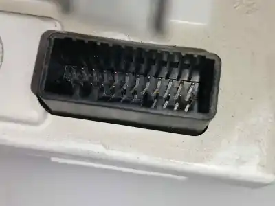 Second-hand car spare part multifunction display for renault clio iii pack authentique oem iam references 8200307273  8200307273