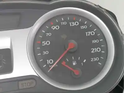 Peça sobressalente para automóvel em segunda mão quadrante por renault clio iii pack authentique referências oem iam 8200582705  8200582705