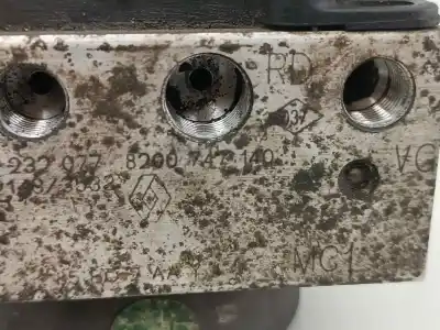 Second-hand car spare part abs for renault clio iii pack authentique oem iam references 8200747140  8200747140