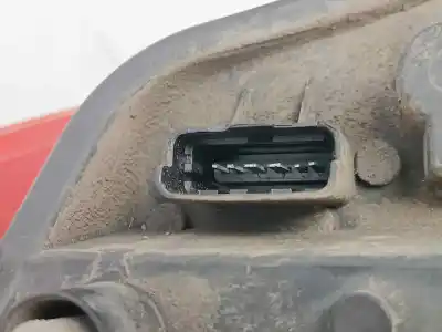 Second-hand car spare part left tailgate light for renault clio iii pack authentique oem iam references 89035079  89035079