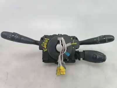 Peça sobressalente para automóvel em segunda mão comutador de piscas  por citroen c3 1.6 hdi audace referências oem iam 96608839xt